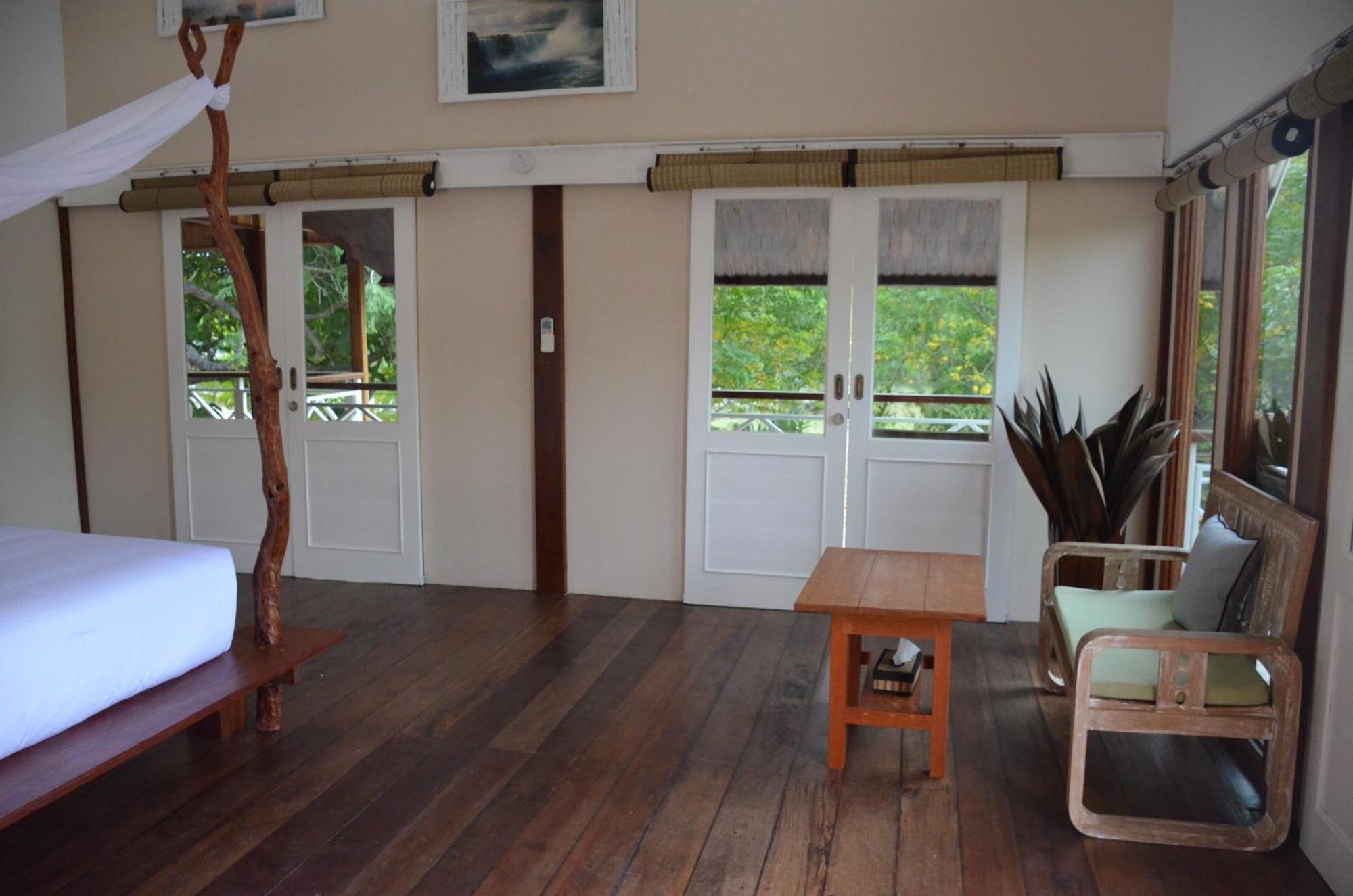Serene Beach Villa Gili Trawangan Rum bild
