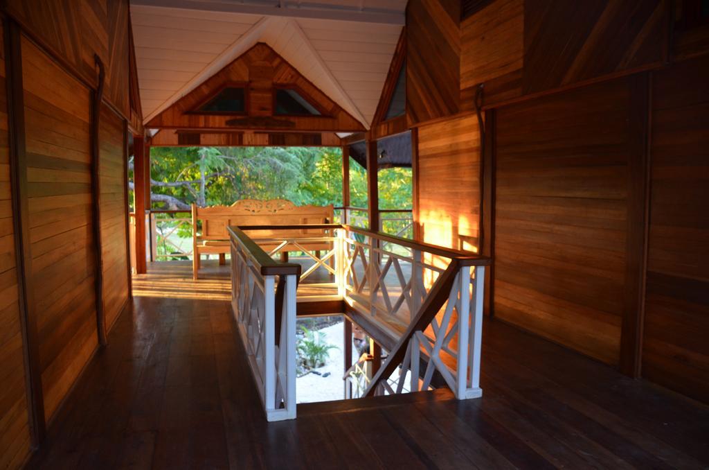 Serene Beach Villa Gili Trawangan Exteriör bild