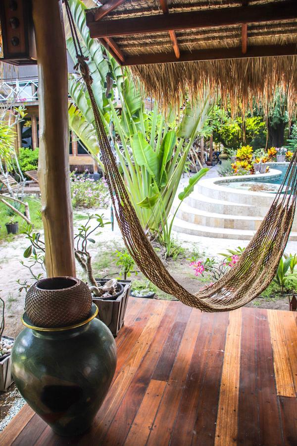 Serene Beach Villa Gili Trawangan Exteriör bild